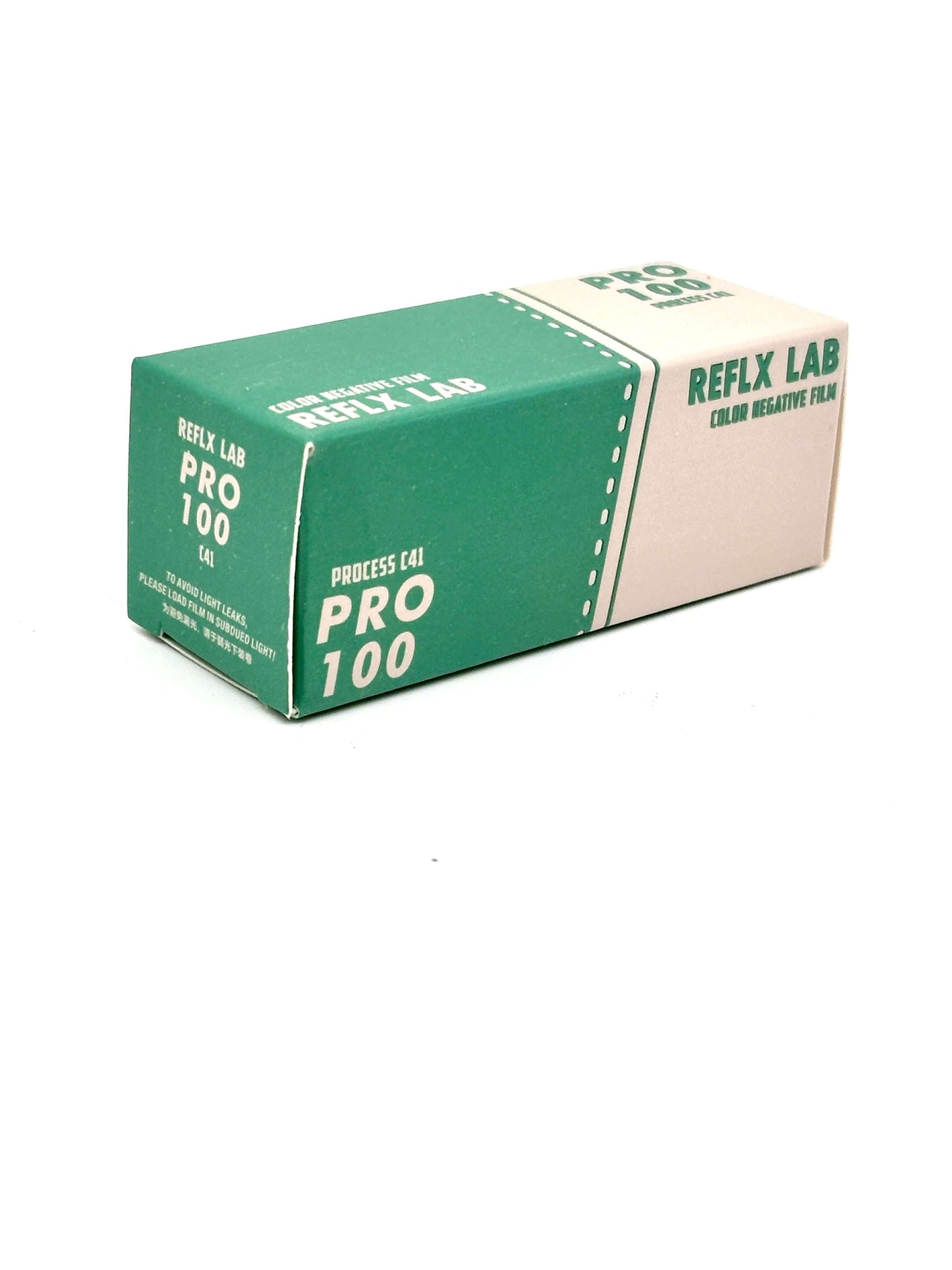 Reflx Lab Pro 100 C41 Kodak Aerocolor 2460 120 film packaging, ideal for vibrant outdoor photography.