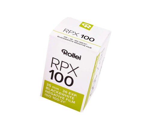 Rollei RPX 100 BW 35mm negative film packaging, ISO 100, 36 exposures, designed for sharp black and white photography.