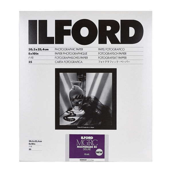 Ilford MGRC Multigrade Deluxe Pearl - 8x10/25 Sheets package featuring black and white photographic paper.